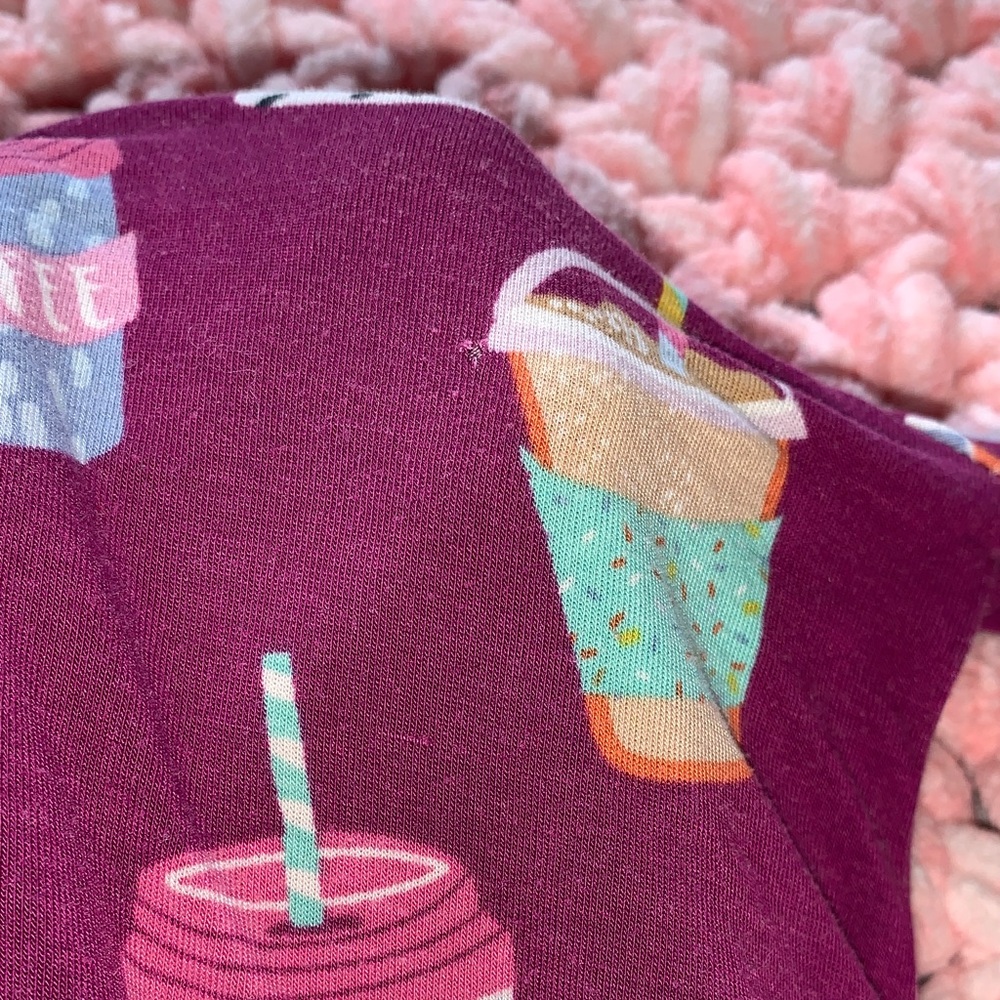 well-loved Little Sleepies pair !! CUUTE 12-18m - Picture 9 of 10